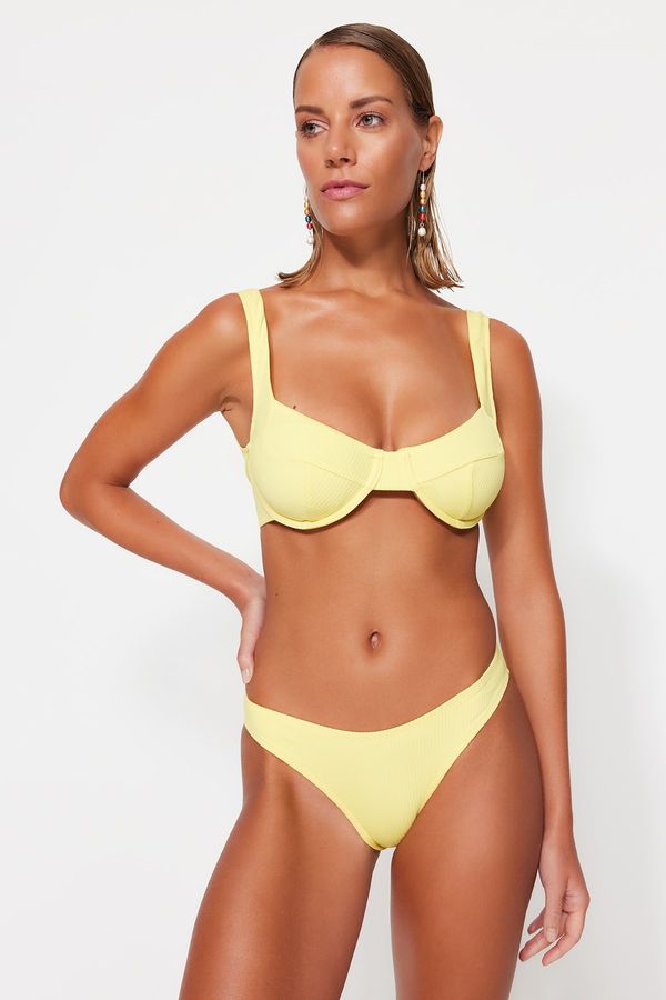 Trendyol Trendyol Yellow Textured Bikini dół