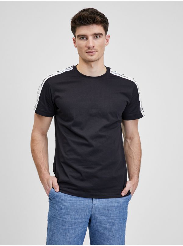 Calvin Klein Black Men's T-Shirt Calvin Klein Jeans - Men's