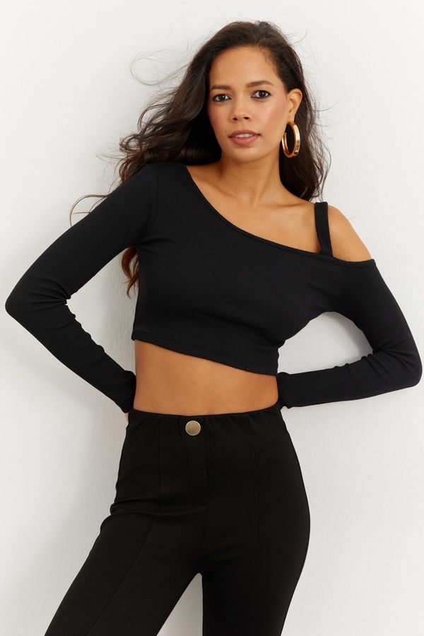 Cool & Sexy Cool & Sexy Blouse - Black - Fitted