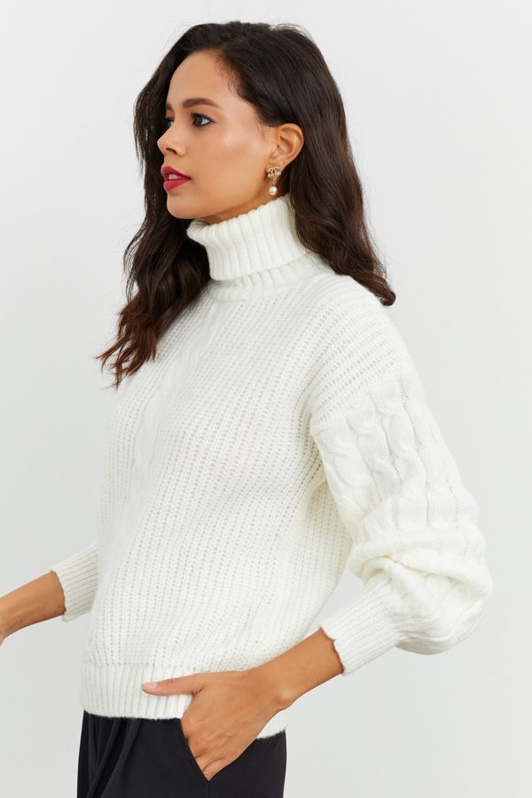Cool & Sexy Cool & Sexy Sweater - Ecru
