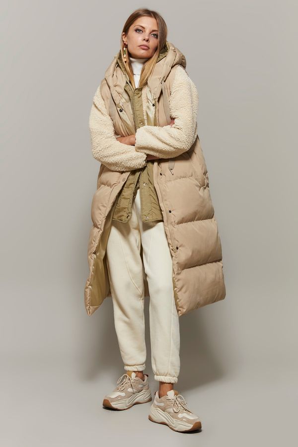Cool & Sexy Cool & Sexy Vest - Beige - Puffer