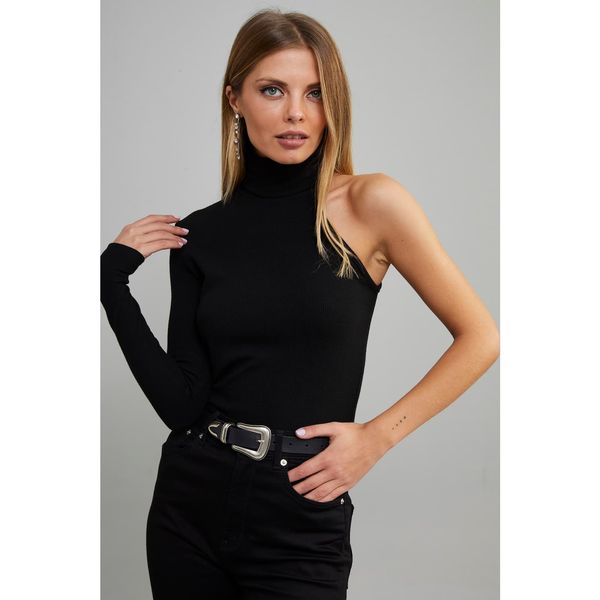 Cool & Sexy Cool & Sexy Women's Black Turtleneck Single Sleeve Camisole Blouse