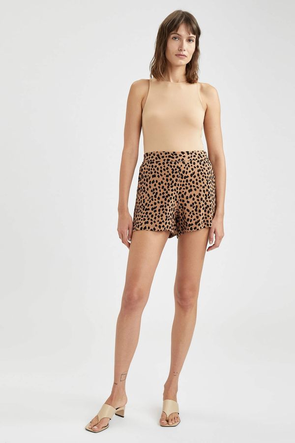 DEFACTO DEFACTO Animal Print Patterned Relaxed Fit High Waisted Mini Shorts