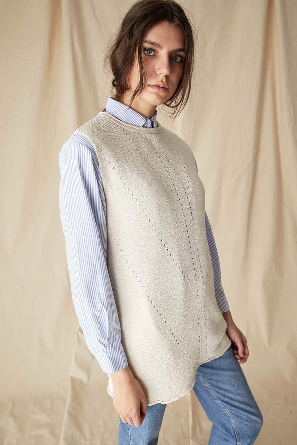 DEFACTO DEFACTO Basic Crew Neck Perforated Patterned Relax Fit Knitwear Pullover