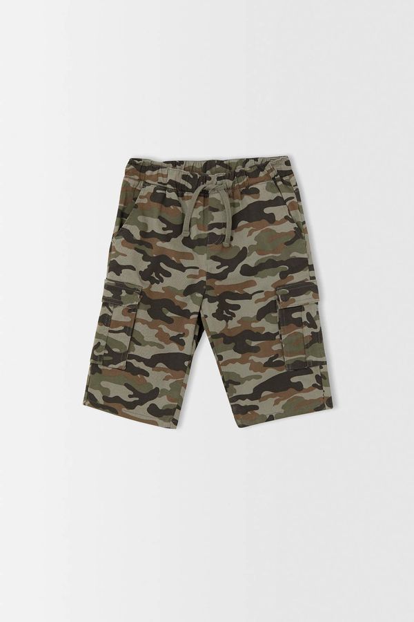 DEFACTO DEFACTO Boy Camouflage Patterned Drawstring Bermuda Shorts