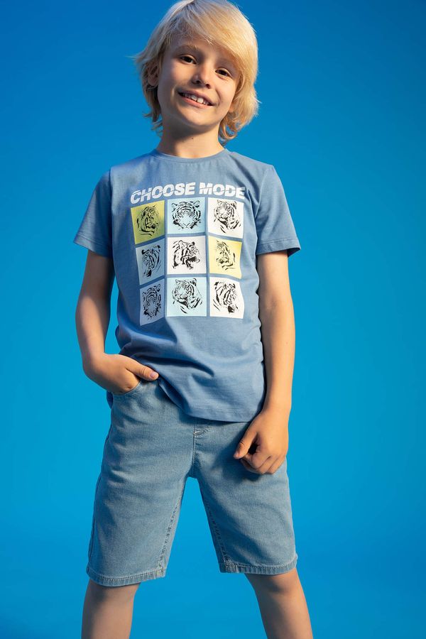 DEFACTO DEFACTO Boy Regular Fit Color-Changing Printed Crew Neck Short Sleeved T-Shirt
