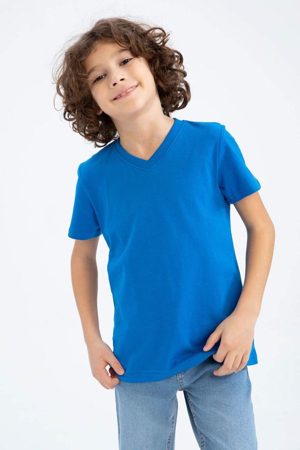 DEFACTO DEFACTO Boy Regular Fit V Neck Short Sleeve T-Shirt