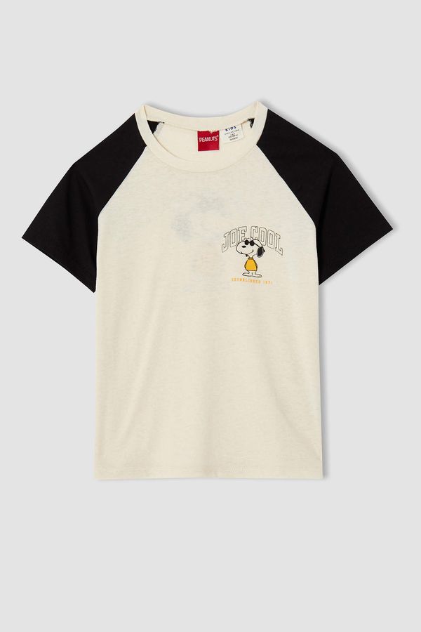 DEFACTO DEFACTO Boy Snoopy Licensed Short Sleeve T-Shirt