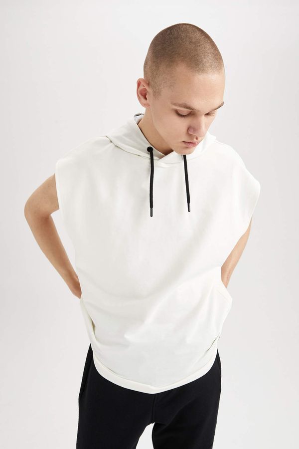 DEFACTO DEFACTO Cool Oversize Fit Hooded Kangaroo Pocket Sleeveless T-Shirt