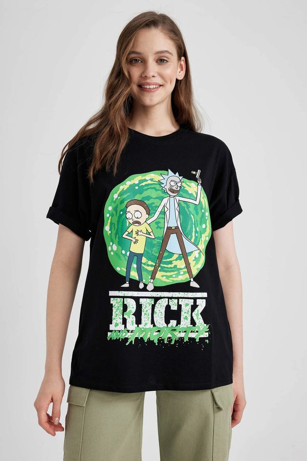 DEFACTO DEFACTO Coool Rick and Morty Oversize Fit Short Sleeve T-Shirt