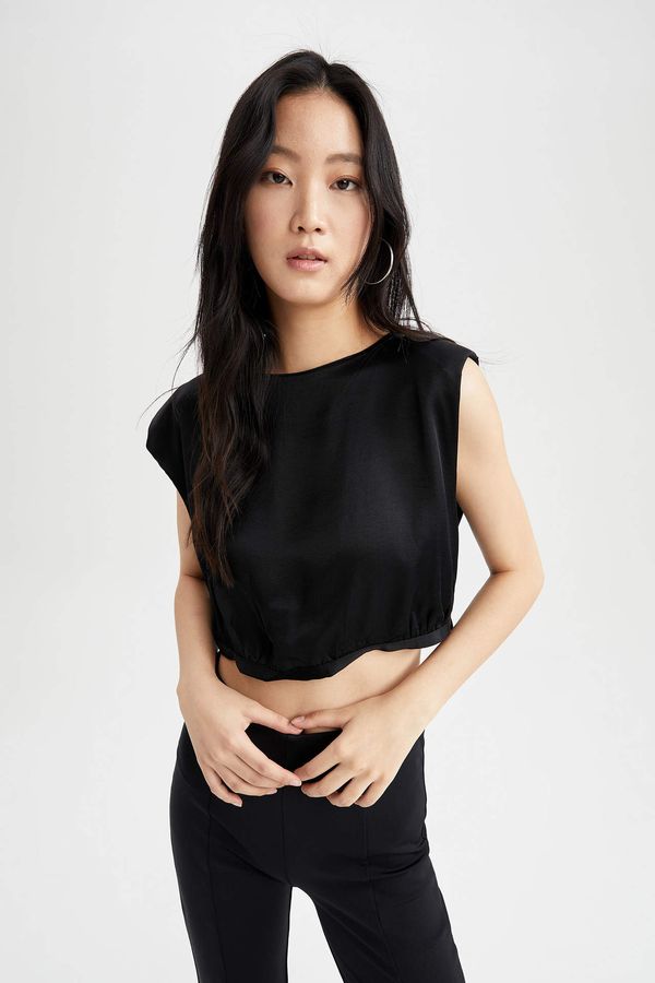 DEFACTO DEFACTO Crew Neck Short Sleeve Satin Crop Blouse