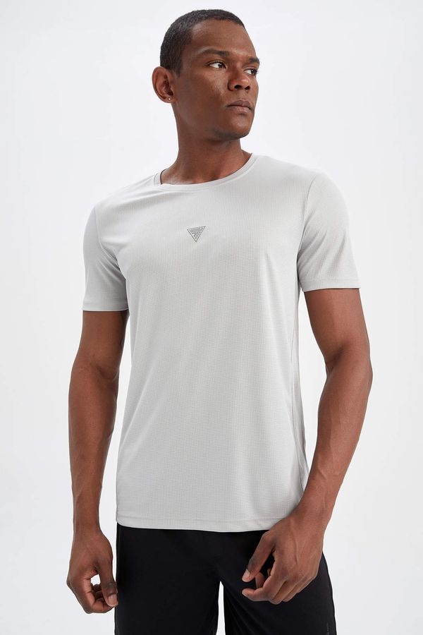 DEFACTO Defacto Fit Slim Fit Crew Neck Sportsman T-Shirt