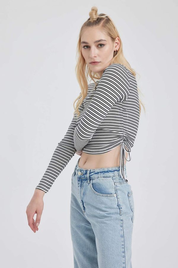 DEFACTO DEFACTO Fitted Crew Neck Striped Long Sleeve Crop T-Shirt