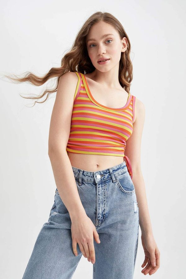 DEFACTO DEFACTO Fitted Side Pleated Striped Crop Tank Top