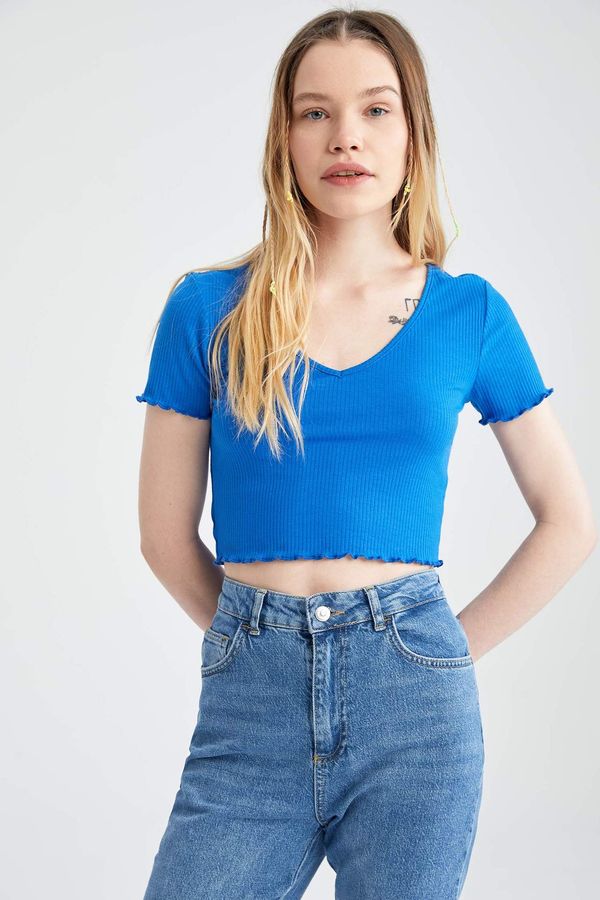 DEFACTO DEFACTO Fitted V Neck Short Sleeve Crop Top