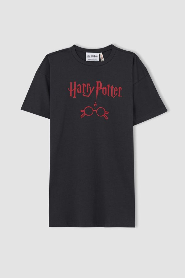 DEFACTO DEFACTO Girl Licensed Harry Potter Short Sleeve Crew Neck T-Shirt