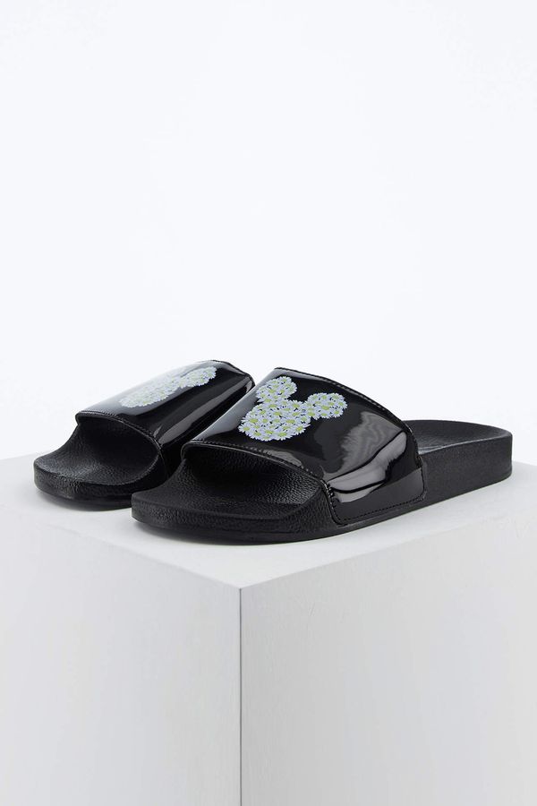 DEFACTO DEFACTO Licensed Mickey Mouse Sandals