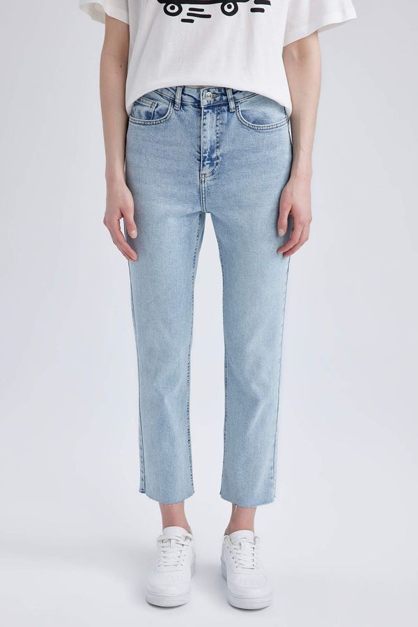 DEFACTO DEFACTO Mary Straght Fit High Waist Cropped Ended Jeans