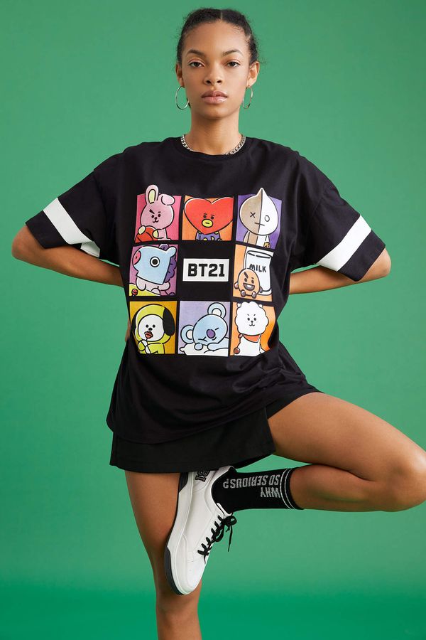 DEFACTO DEFACTO Oversized Short Sleeve Anime Printed T-Shirt
