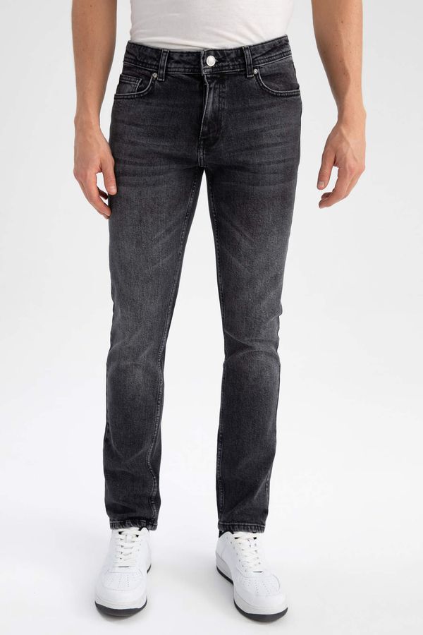 DEFACTO DEFACTO Pedro Slim Fit Sustainable Jeans