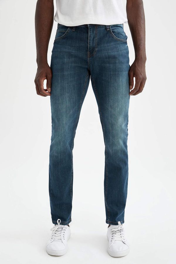 DEFACTO DEFACTO Regular Fit Mid Rise Straight Fit Denim Jeans