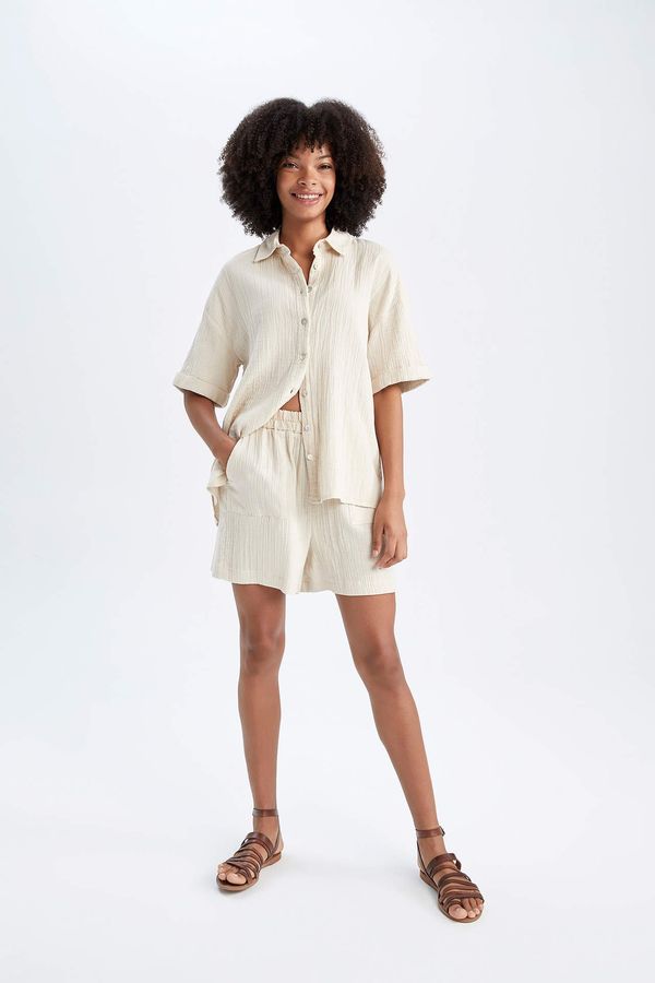 DEFACTO DEFACTO Regular Fit Muslin Normal Waist Short