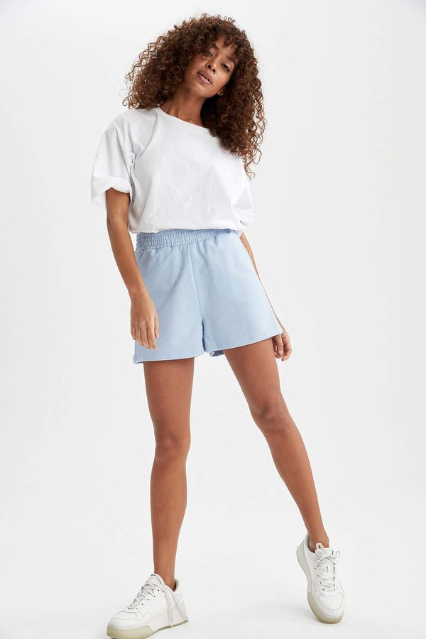 DEFACTO DEFACTO Regular Hem Regular Fit Shorts