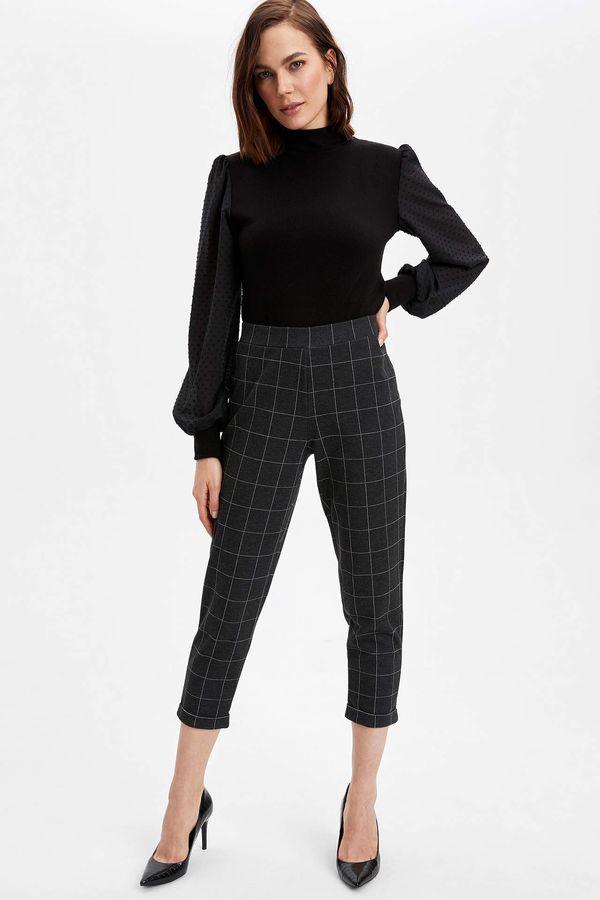 DEFACTO DEFACTO Relax Fit Striped Woven Pants