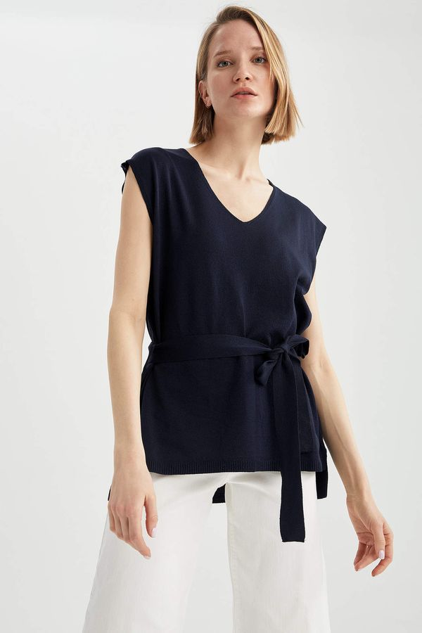 DEFACTO DEFACTO Relaxed Fit Sleeveless Sweater