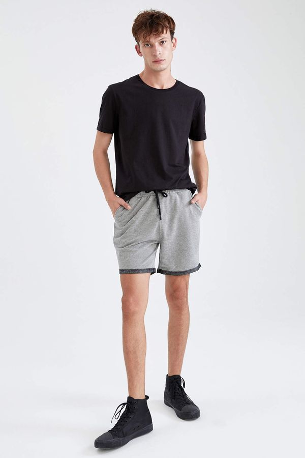 DEFACTO DEFACTO Slim Fit Basic Shorts