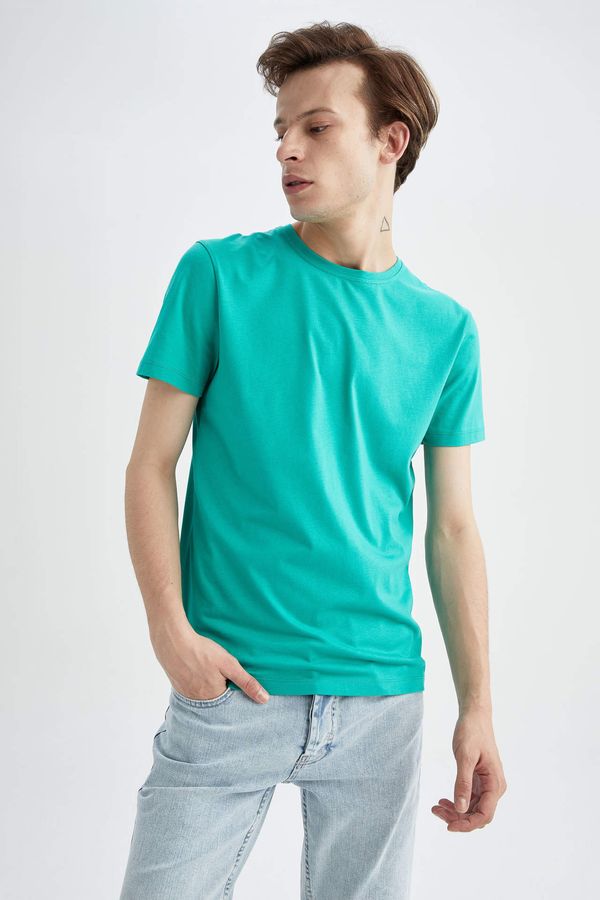 DEFACTO DEFACTO Slim Fit Crew Neck Basic Short Sleeve T-Shirt