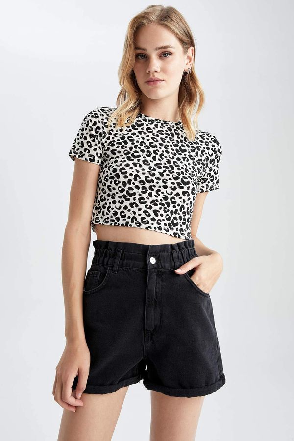 DEFACTO DEFACTO Slim Fit Crew Neck Leopard Pattern Short Sleeve Crop T-Shirt