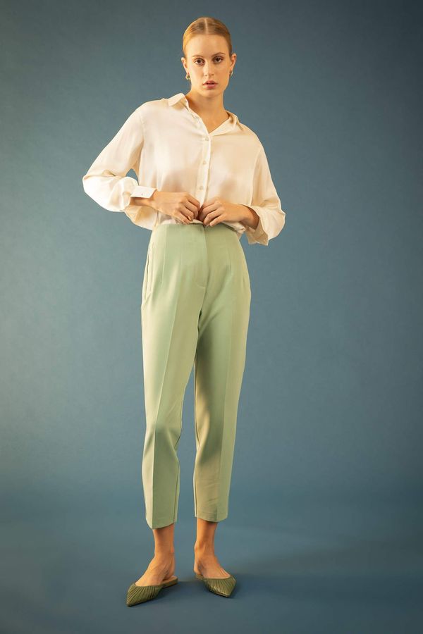 DEFACTO DEFACTO Slim Fit High Waisted Chinos