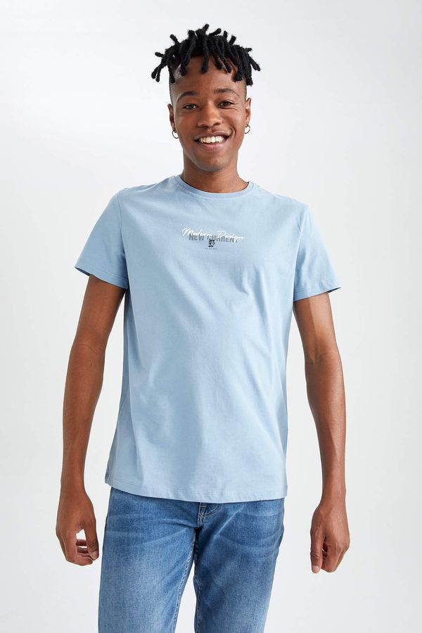 DEFACTO DEFACTO Slim Fit Minimal Print T-Shirt