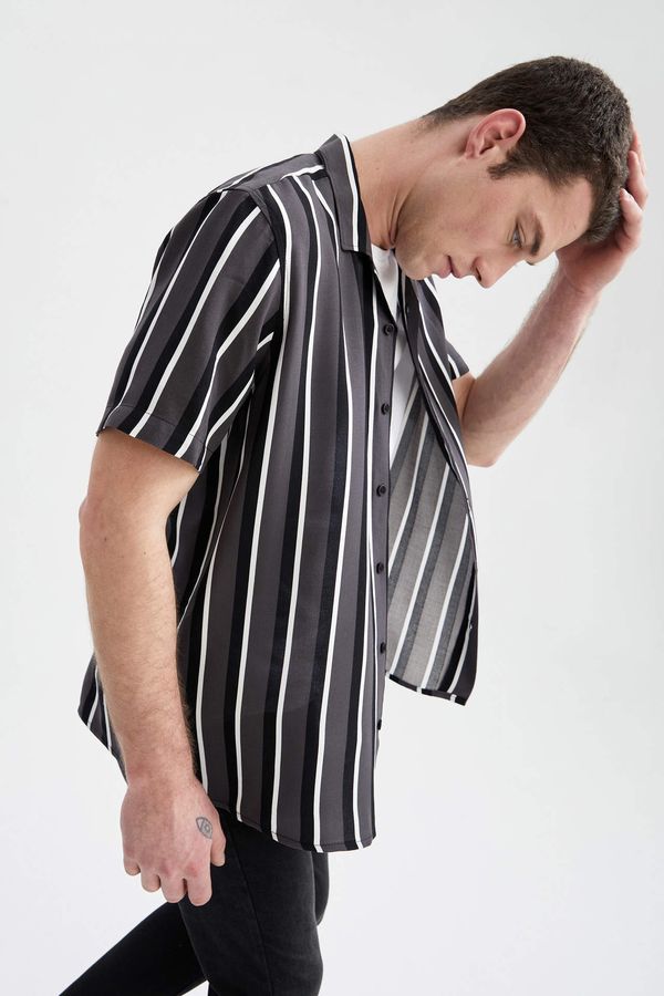 DEFACTO DEFACTO Slim Fit Short Sleeve Striped Viscose Shirt