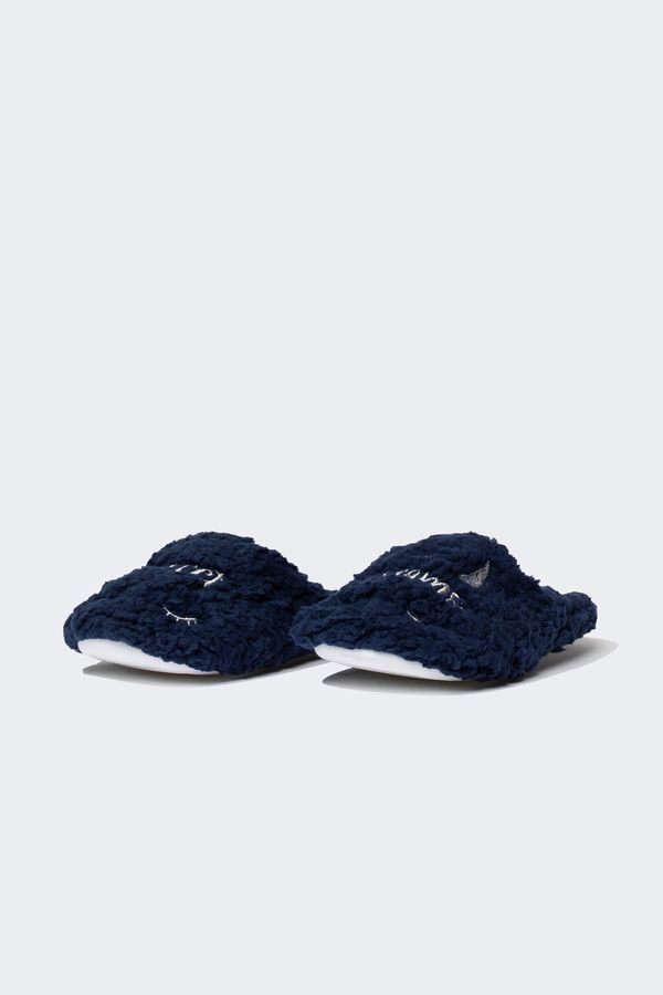 DEFACTO DEFACTO Women Fall In Love Flat Bottom House Slippers