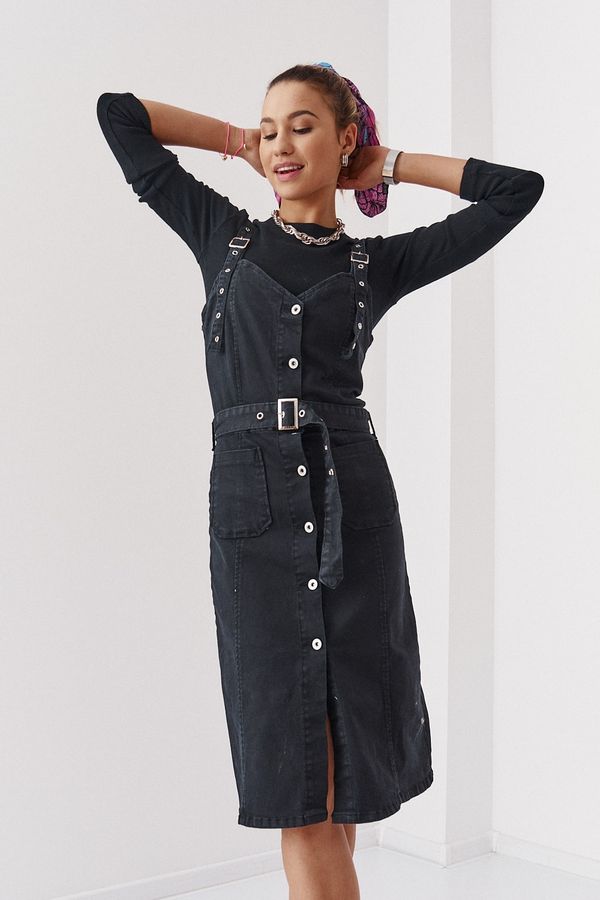 FASARDI Černé džínové šaty s nastavitelnými ramínky