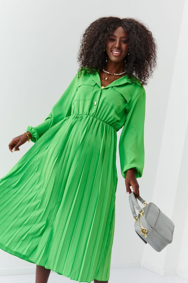 FASARDI Elegantní zelené šaty pro ženy s plisovaným spodním lemem