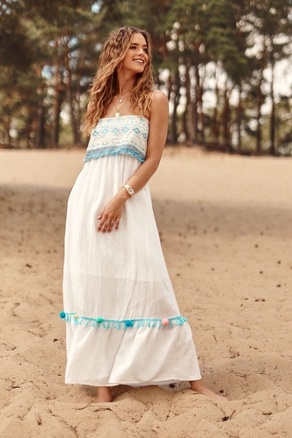 FASARDI Letní maxi šaty s ramínky bílé