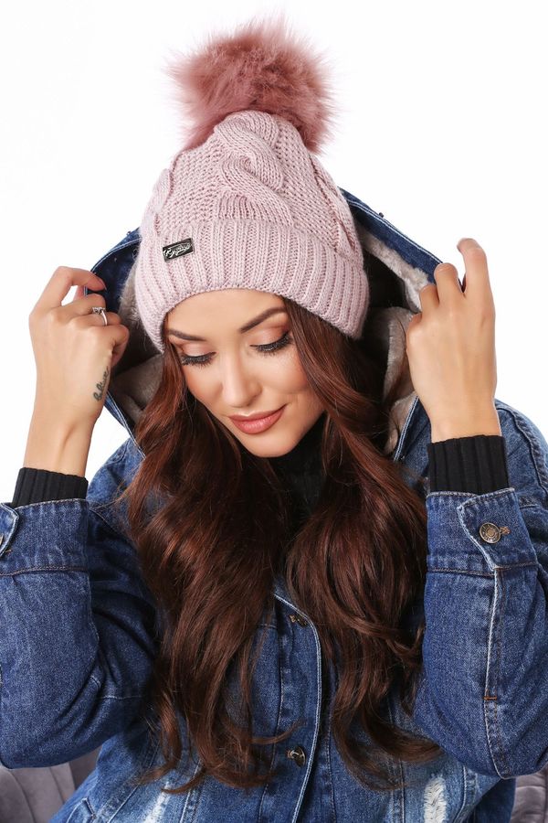 FASARDI Powder winter lady's beanie with braids