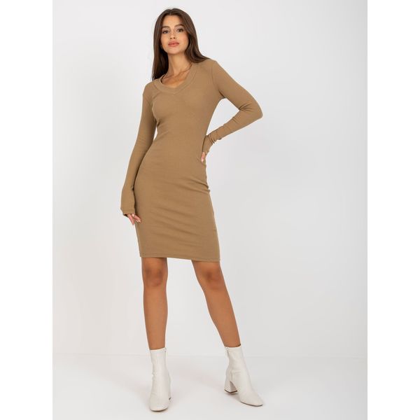 Fashionhunters Basic camel striped dress with a triangular neckline