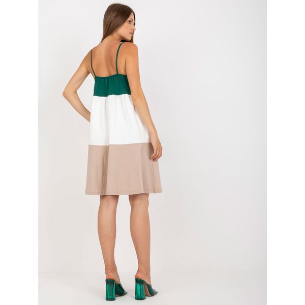 Fashionhunters Basic dark green and beige dress with pockets