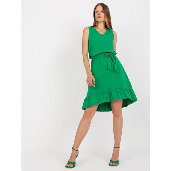 Fashionhunters Basic green dress with binding RUE PARIS
