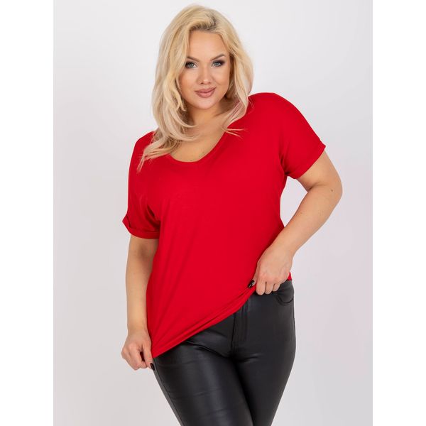 Fashionhunters Basic red plus size blouse made of viscose