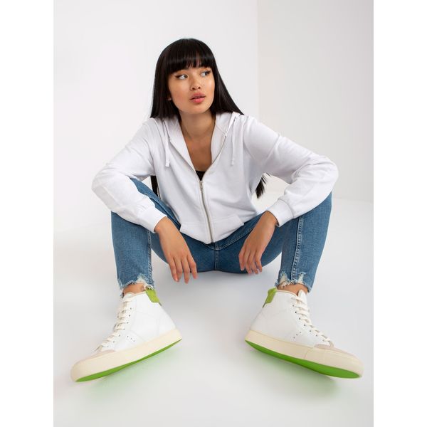 Fashionhunters Basic white zipped sweatshirt with pockets