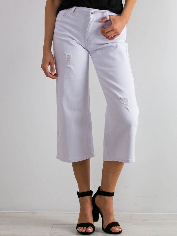 Fashionhunters Białe zgrane dżinsy