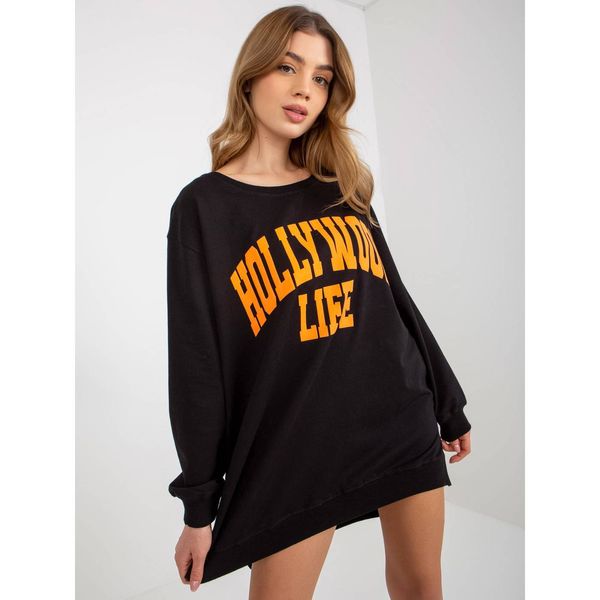Fashionhunters Black and orange oversized long sweatshirt with a slogan