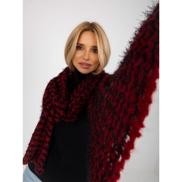 Fashionhunters Black and red women's knitted scarf