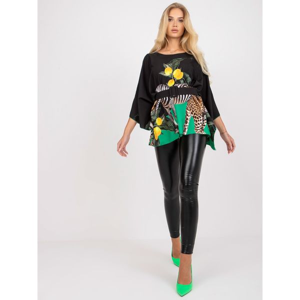 Fashionhunters Black, loose-fitting one size blouse with animal prints