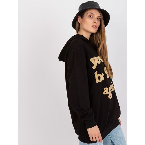 Fashionhunters Black, loose-fitting sweatshirt with a hood and pockets